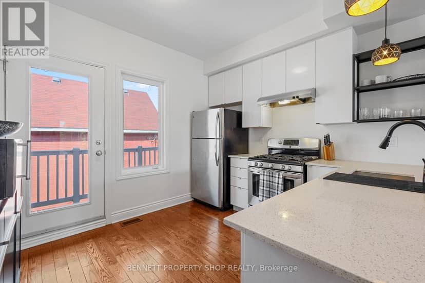 288 Cambridge Street N — photo 8 of 20