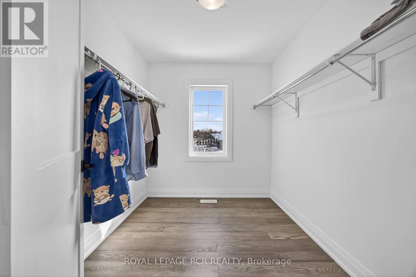 28 St. George Street — photo 28 of 40