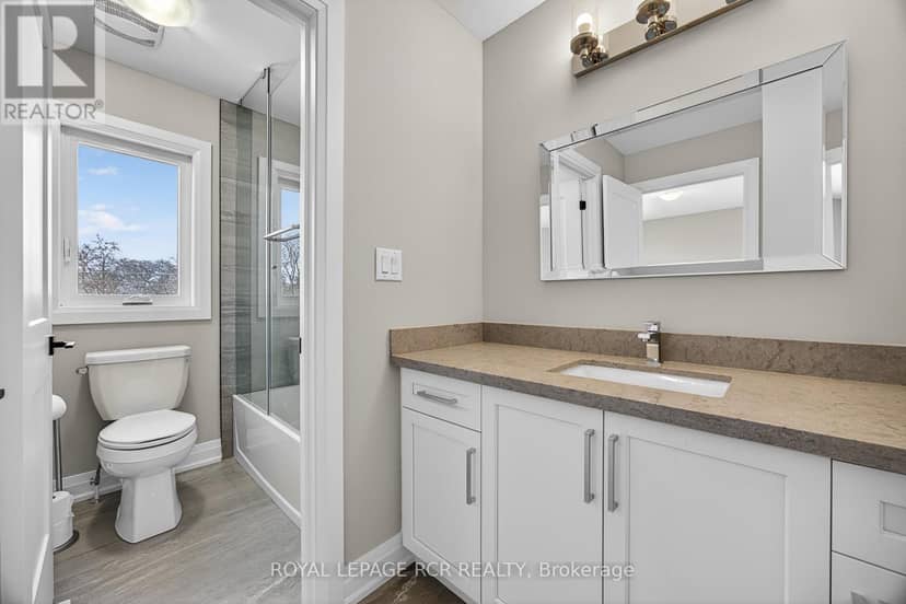 28 St. George Street — photo 31 of 40