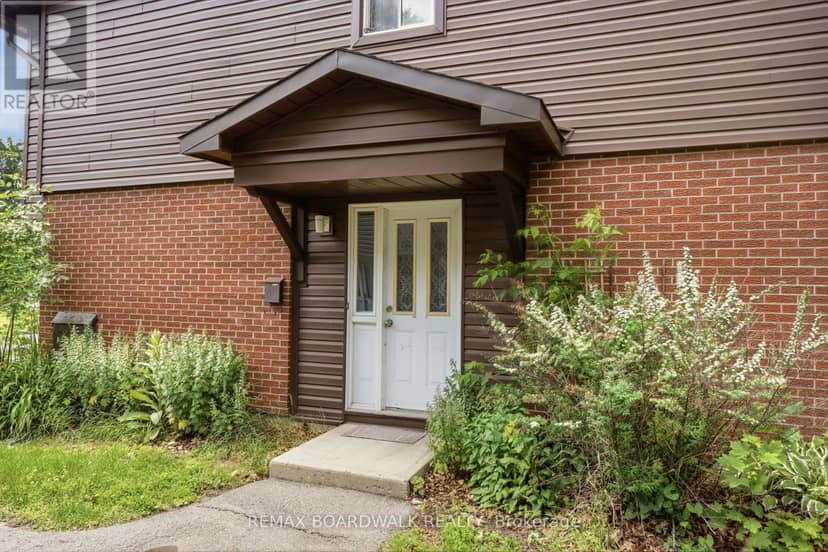 85 - 3202 Stockton Drive, Ottawa, photo 3