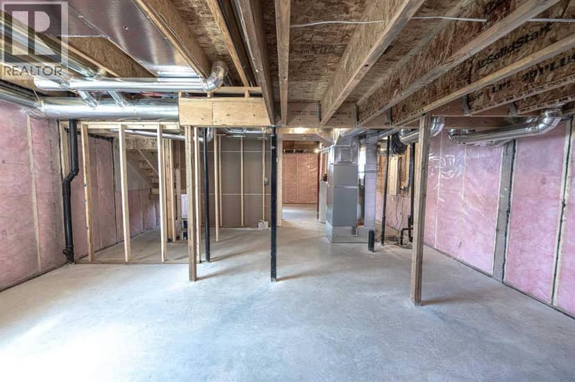8617 128 Avenue — photo 36 of 40