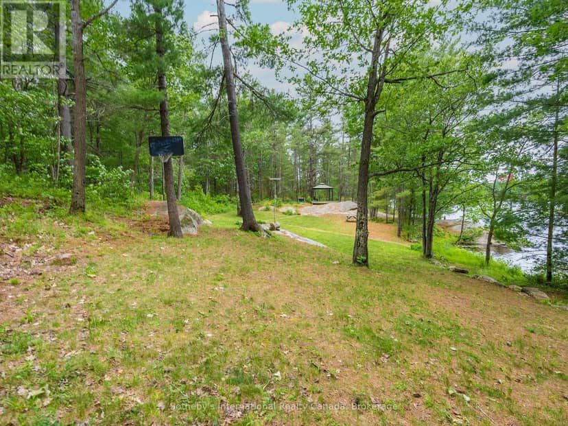 1040 Kahshe Lake — photo 28 of 40