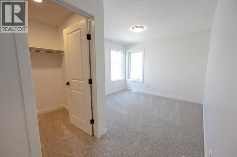8617 128 Avenue — photo 27 of 40