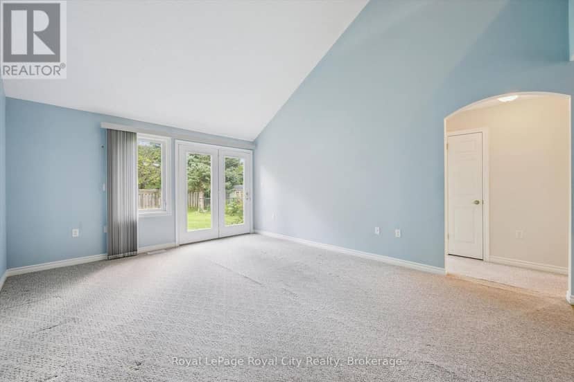 46 Terraview Crescent — photo 8 of 37