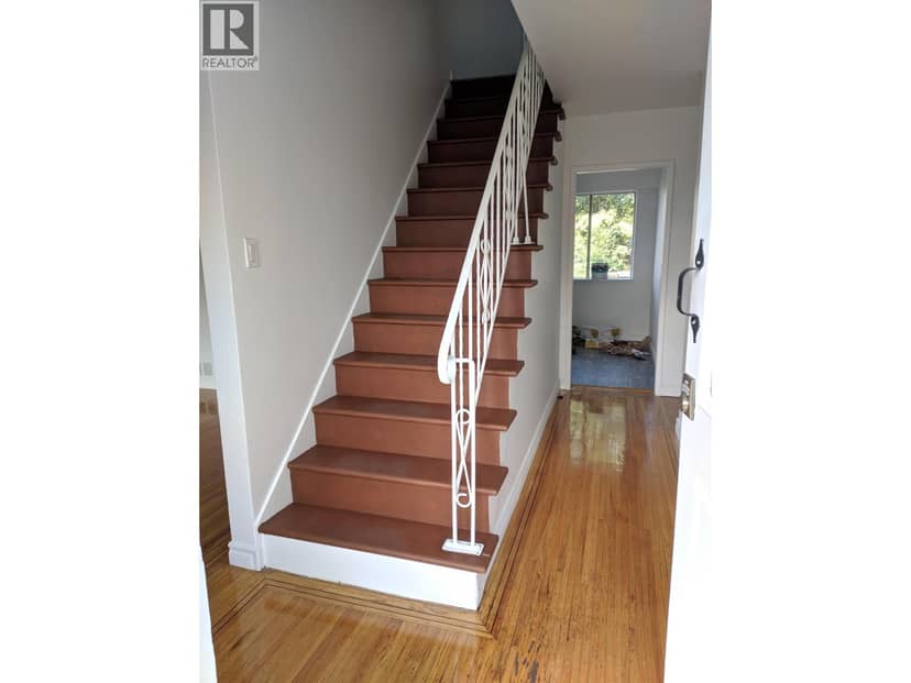 6319 LOCHDALE STREET, Burnaby, photo 6
