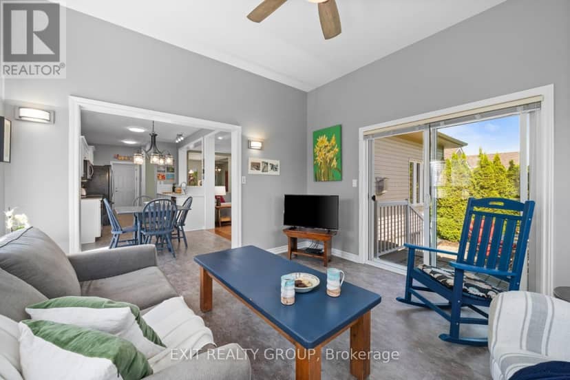 12 Aletha Drive — photo 27 of 40