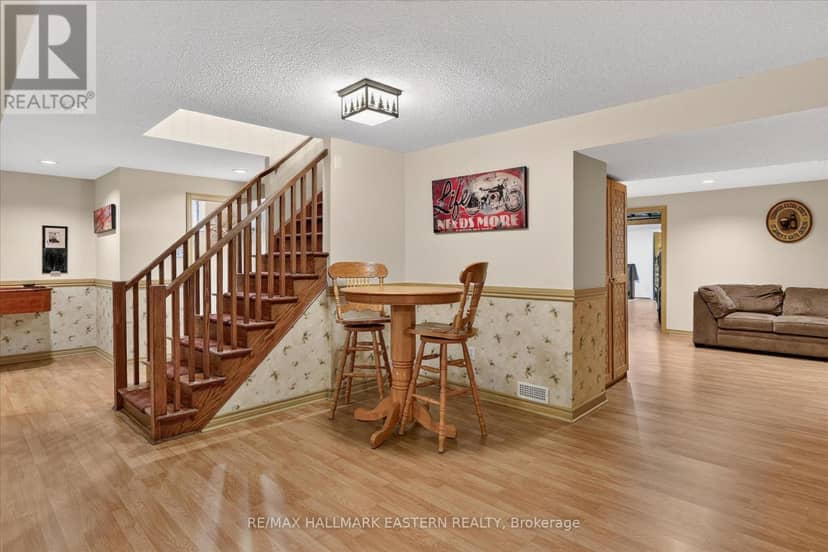 1650 Sable Court — photo 35 of 40