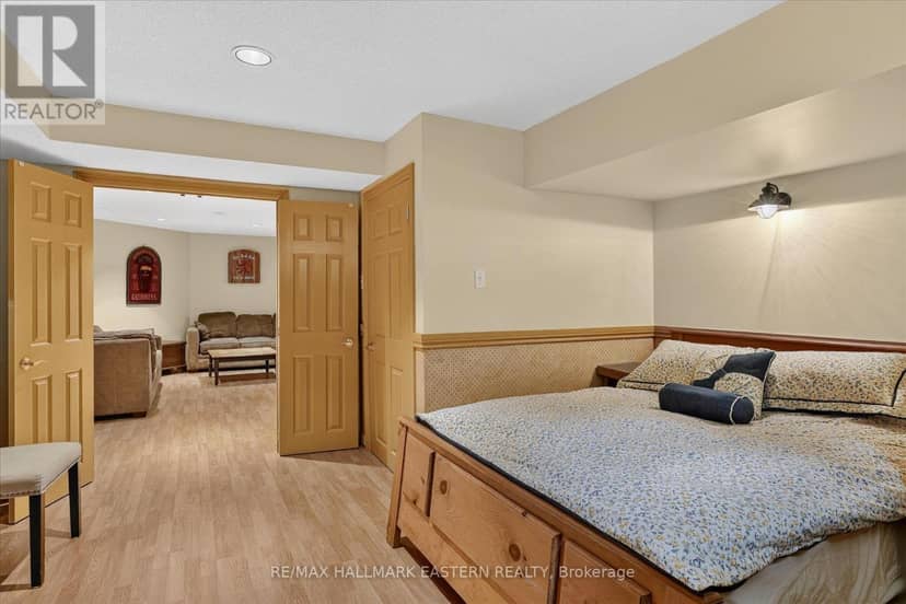 1650 Sable Court — photo 37 of 40