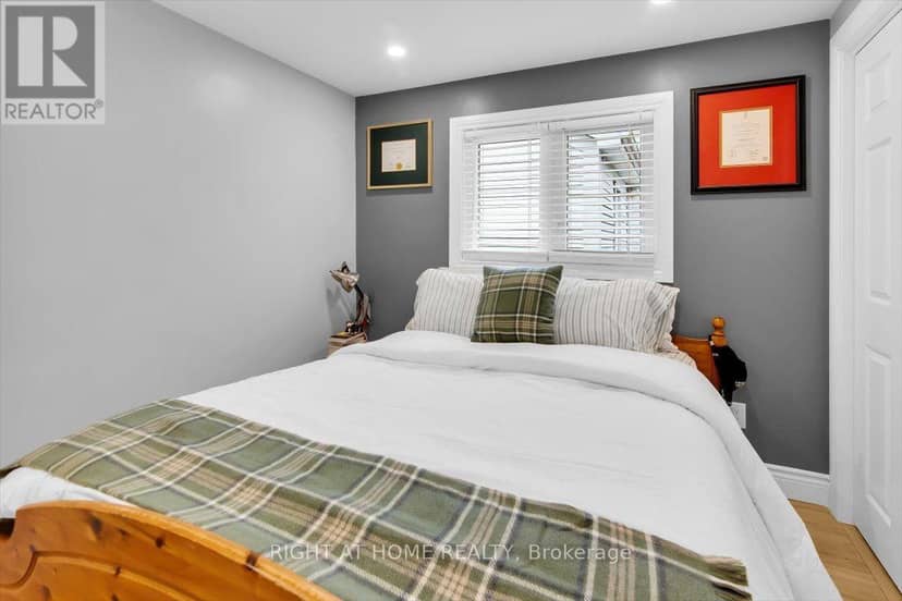 18 Bashford Road — photo 24 of 35