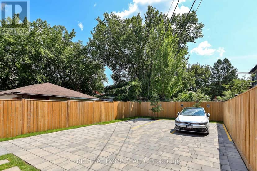 Ground Floor - 2343 Gerrard Street E — photo 25 of 26