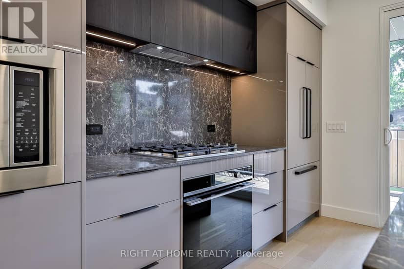 Ground Floor - 2343 Gerrard Street E — photo 7 of 26