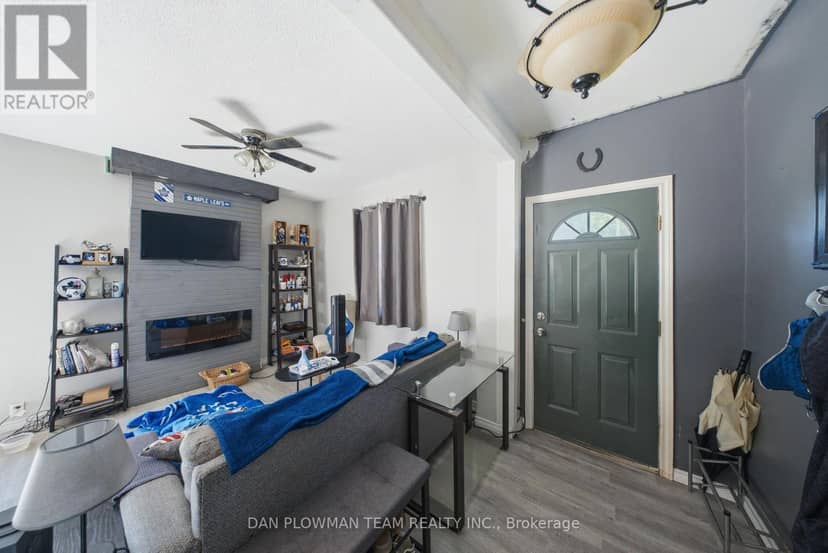 387 Albert Street — photo 8 of 40