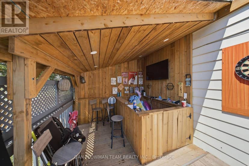 387 Albert Street — photo 28 of 40