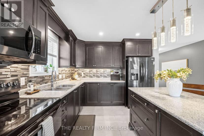 20 Sandy Court — photo 11 of 40