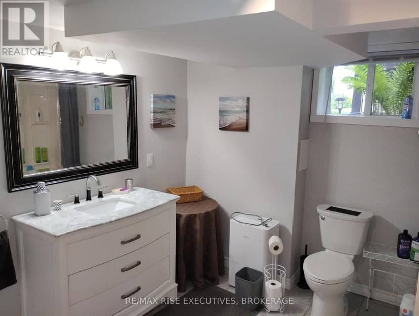 165 Elizabeth Drive — photo 33 of 39