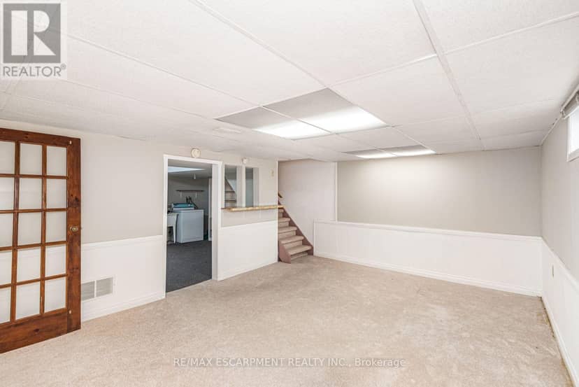 28 Riverdale Drive — photo 16 of 19