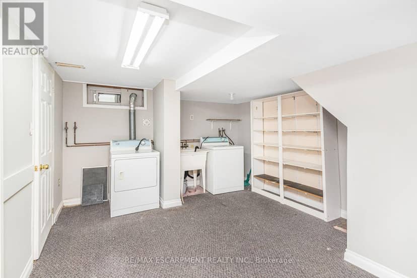 28 Riverdale Drive — photo 17 of 19
