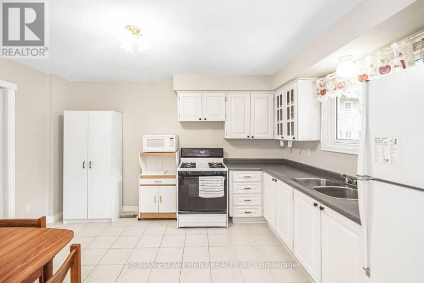 28 Riverdale Drive, Hamilton, photo 8