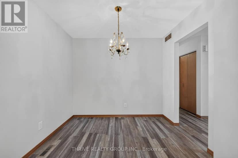 1121 Gatewood Road — photo 12 of 40