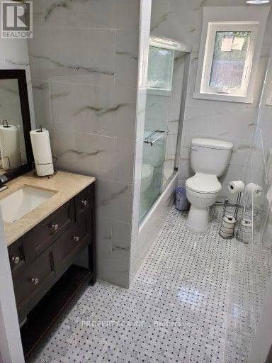 39 Lake Avenue — photo 5 of 17