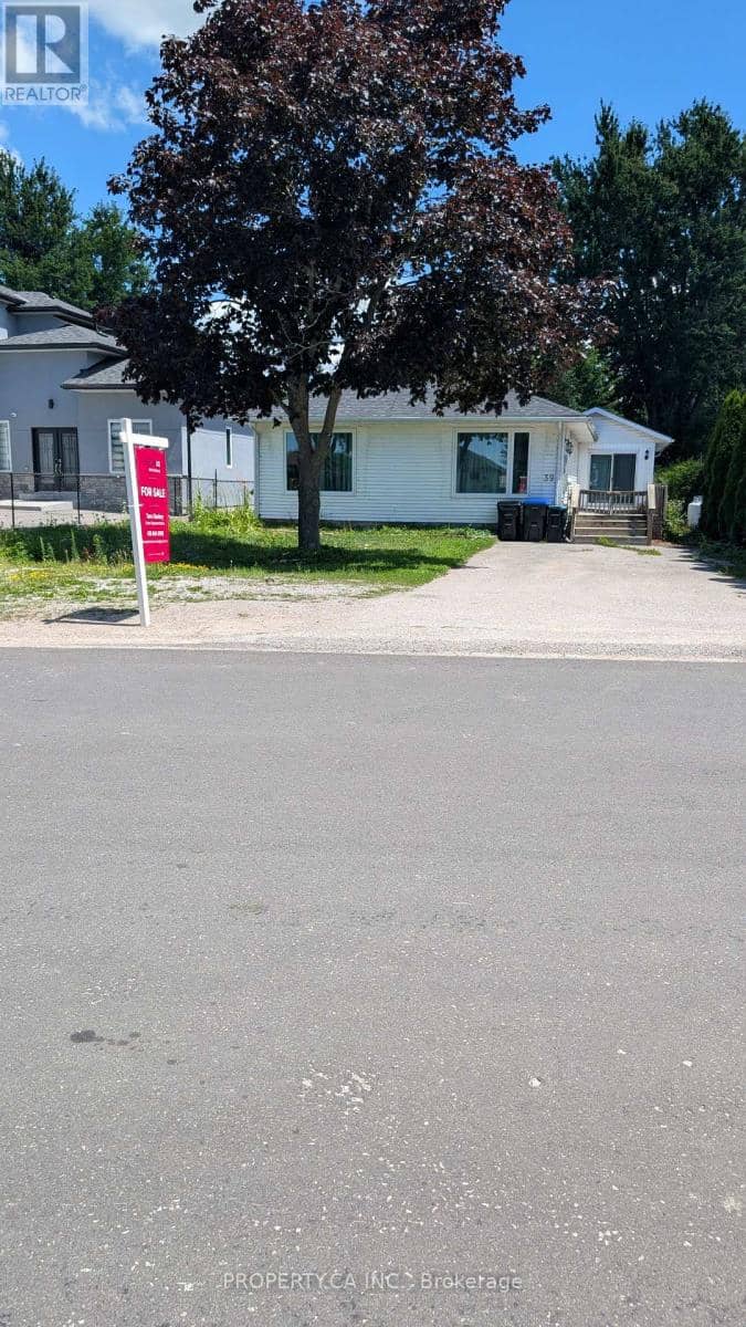 39 Lake Avenue — photo 9 of 17