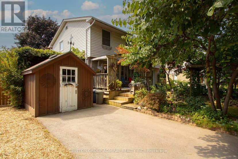 59 Breckenridge Crescent — photo 1 of 36