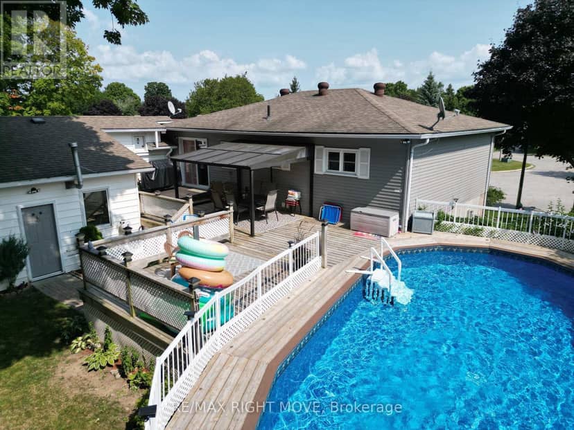 8 Gaudaur Court — photo 31 of 35
