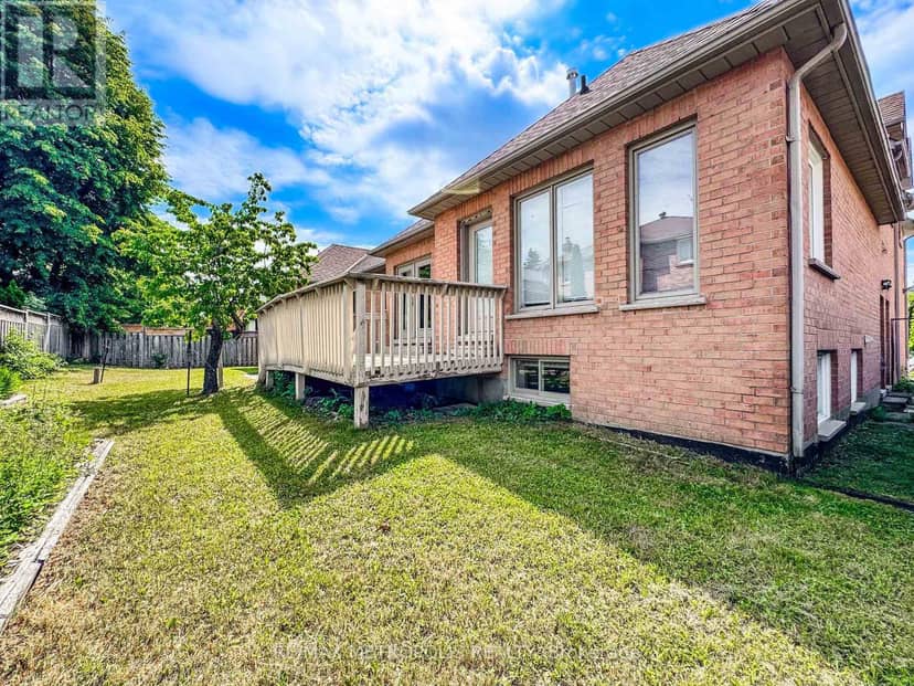416 Elgin Mills Road W — photo 16 of 17