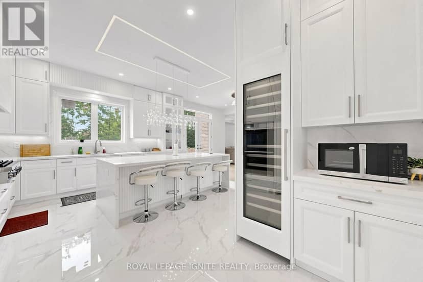 26 Devondale Avenue — photo 10 of 40