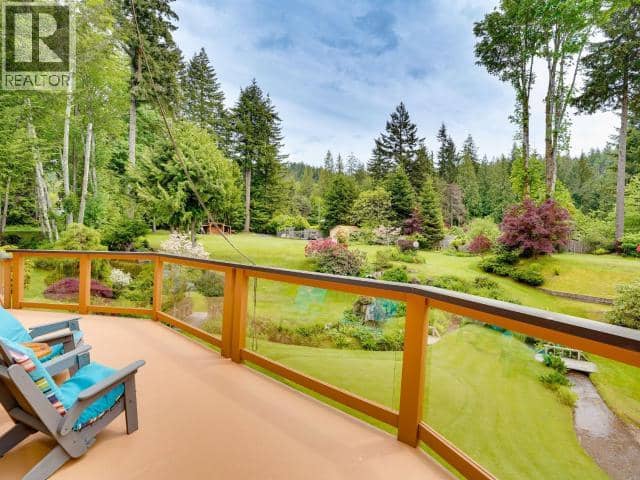 5621 ALLEN AVE, Powell River, photo 3