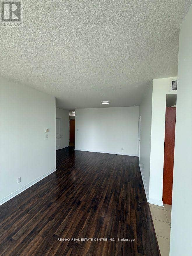 1705 - 3515 Kariya Dr Drive — photo 11 of 40
