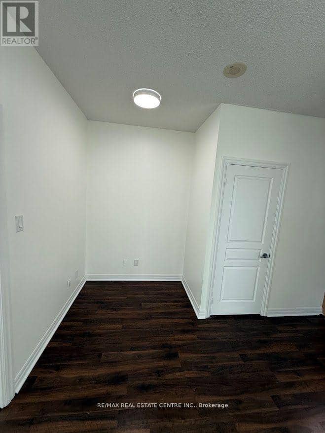 1705 - 3515 Kariya Dr Drive — photo 13 of 40