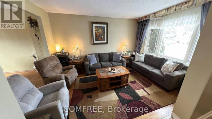 56 Fieldgate Drive, Ottawa, photo 3