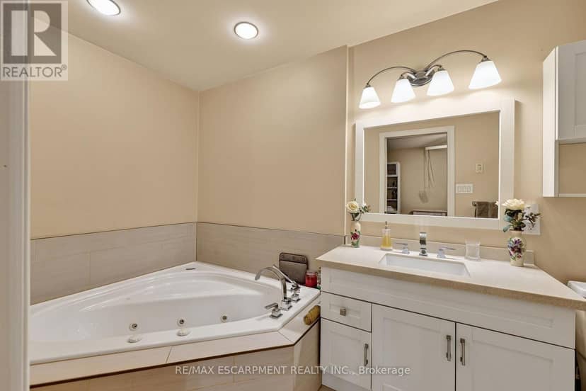 54132 Best Line — photo 22 of 40