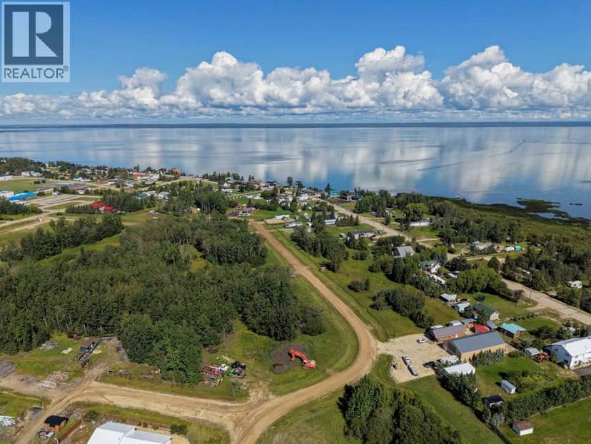 18 Monteith Drive, Rural Big Lakes County, photo 2