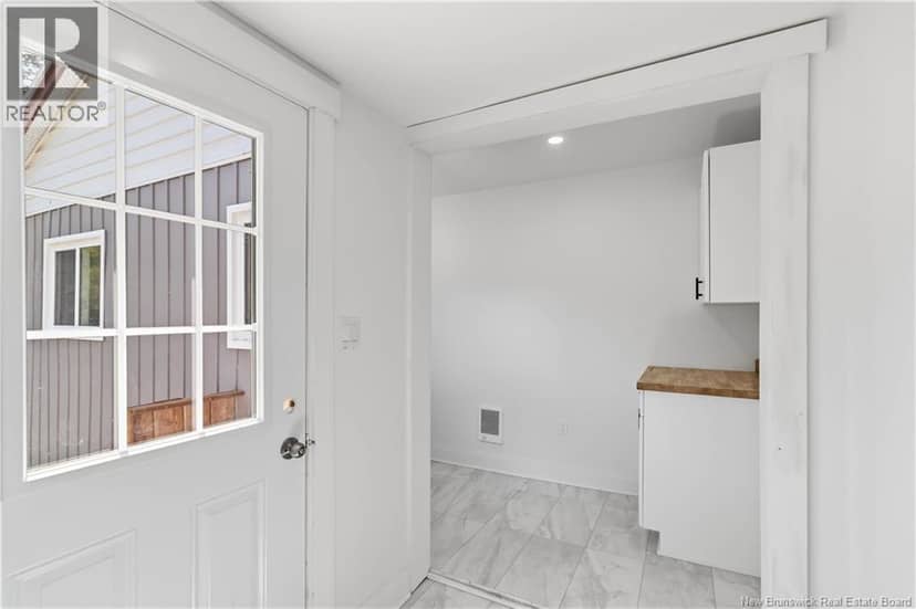 395 Northfield Avenue — photo 9 of 40