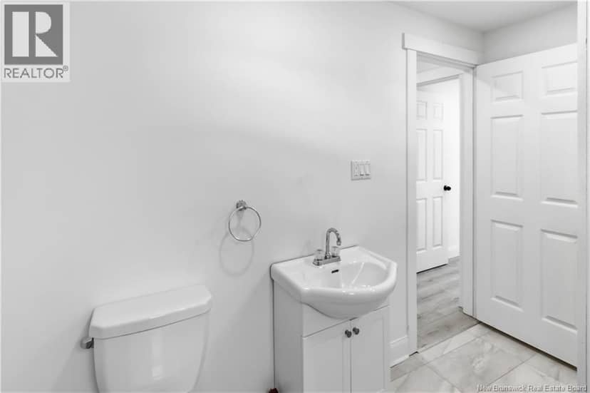 395 Northfield Avenue — photo 28 of 40