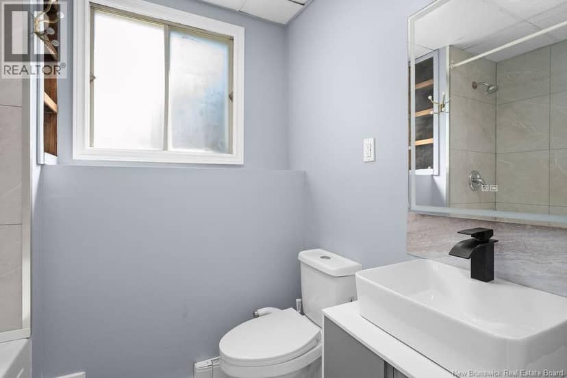 402 Marguerite Street — photo 35 of 40