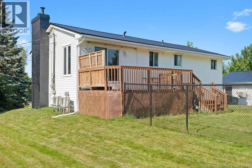 402 Marguerite Street — photo 26 of 40