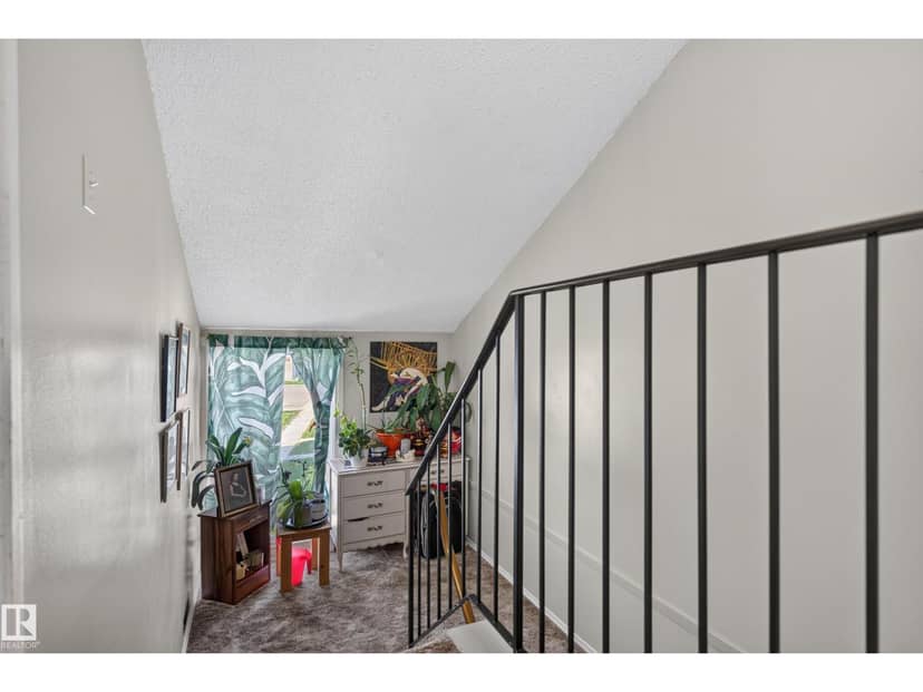 18247 93 AV NW — photo 22 of 38