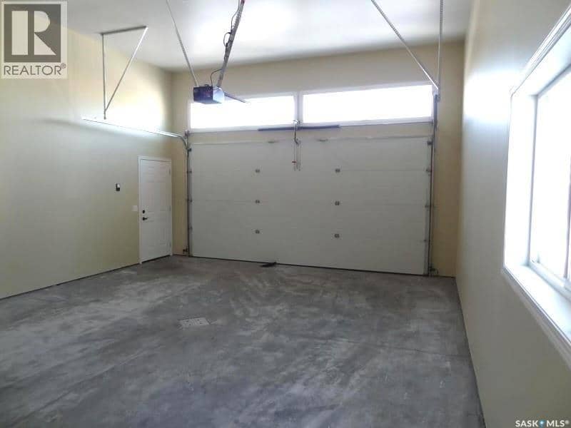 113 Robertson STREET — photo 20 of 22