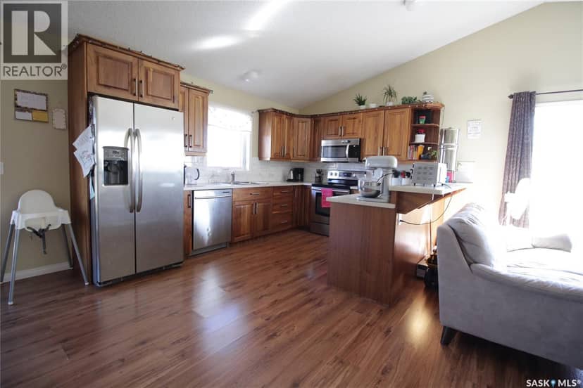 113 Robertson STREET — photo 7 of 22