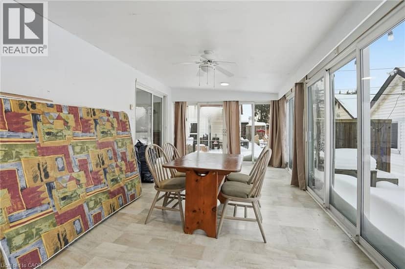 4 HILDA Street — photo 19 of 34