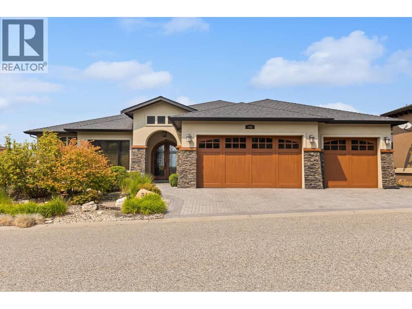 942 Hewetson Avenue, Kelowna