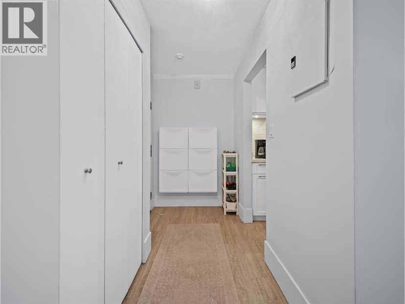 210 141 W 13TH STREET, North Vancouver, photo 3