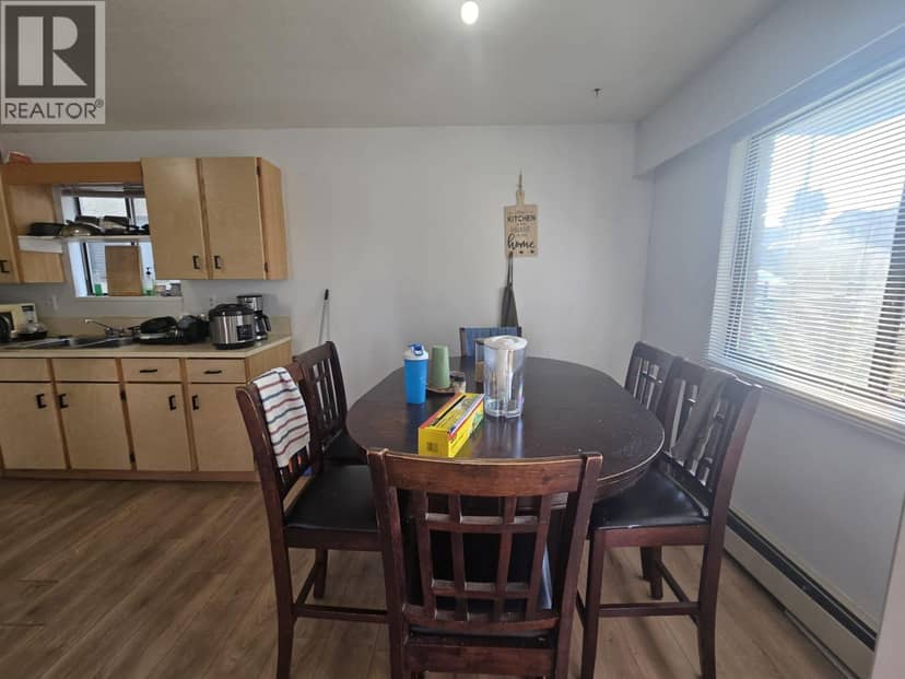 7405 4TH STREET, Burnaby, photo 5