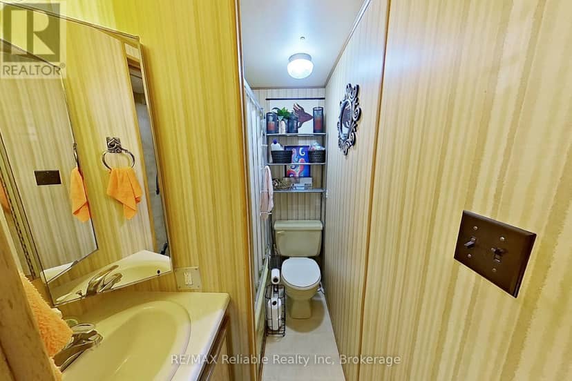 265 - 76735 Wildwood Line — photo 23 of 40