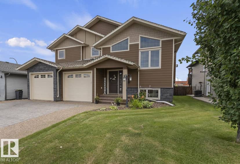 2303 2 AV, Cold Lake, photo 2