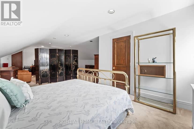 287 Russell Hill Road — photo 34 of 40
