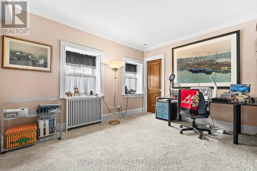 287 Russell Hill Road — photo 38 of 40
